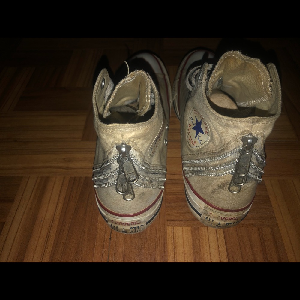 Mens Size 7 Triple Zip All star Chuck Taylor white